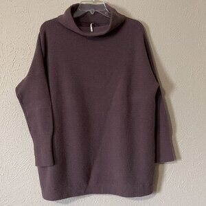Free People Oversized Ribbed Lavendar sweater, Size S